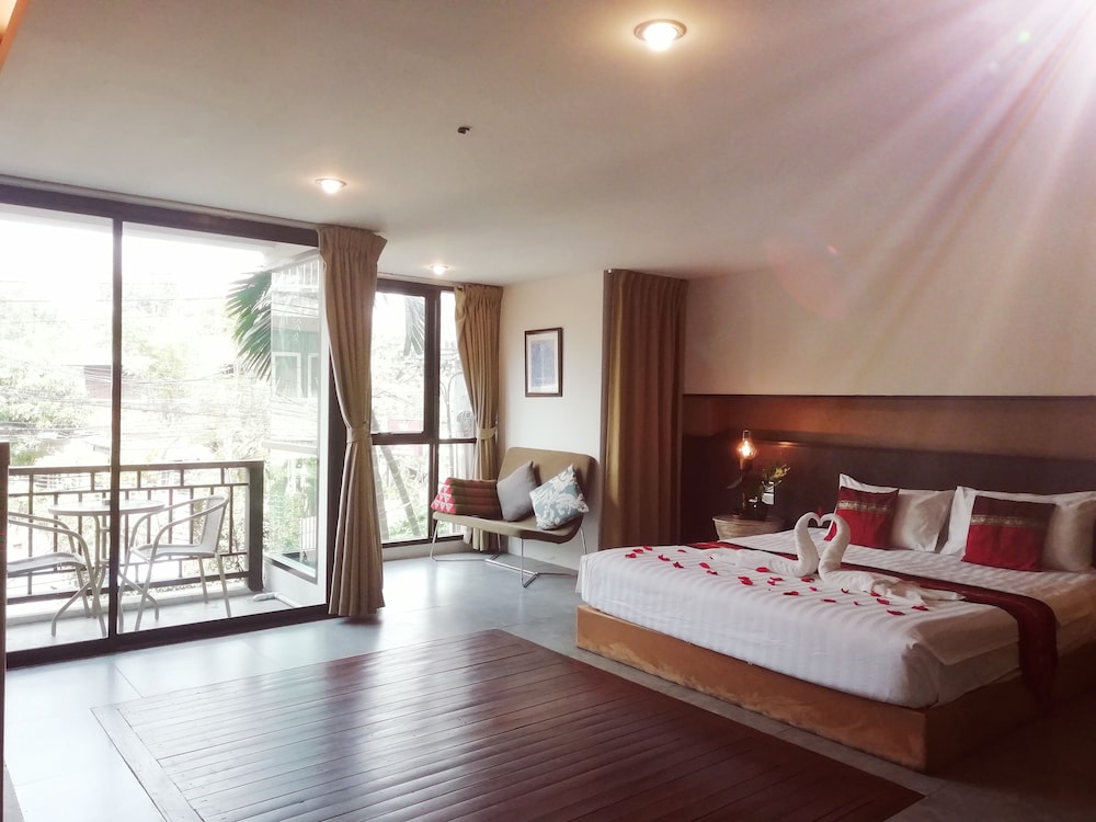 MANDALA HOUSE 30/68