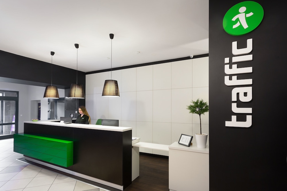 Traffic Hotel 4/50