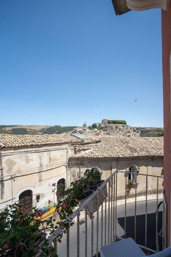 Terra Del Sole Ibla 40/50