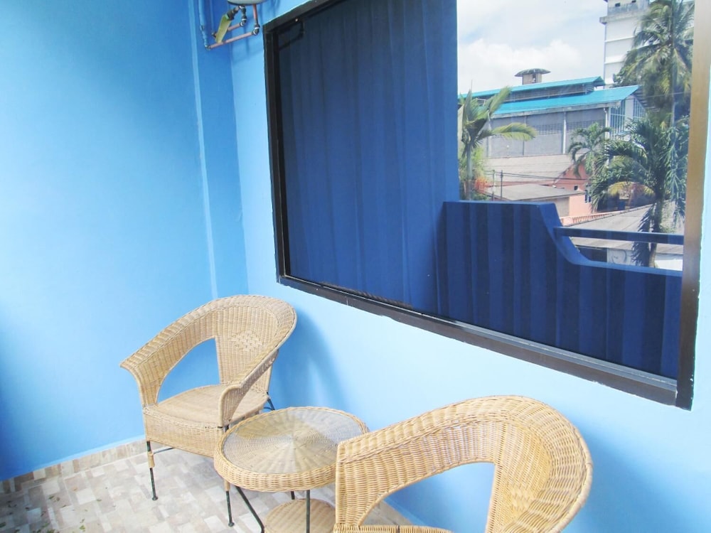 Pelangi Hotel 38/51
