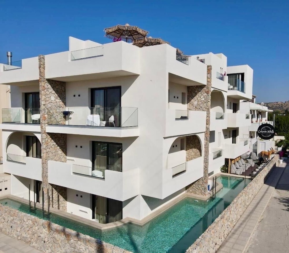 Cabana White Boutique Hotel & Suites 7/80