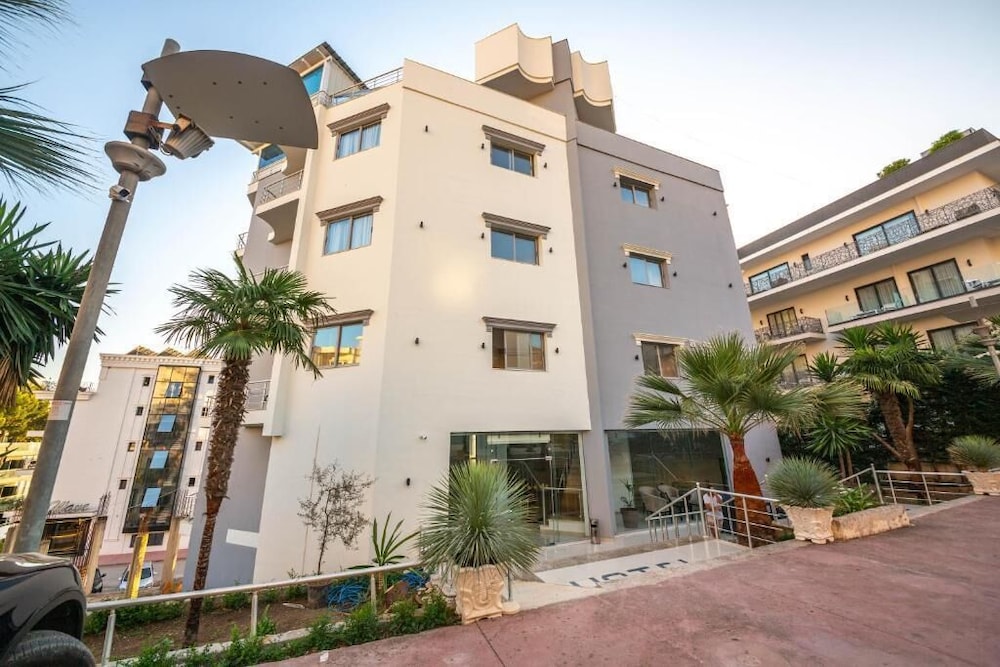 HOTEL SEASIDE SARANDA 5/52