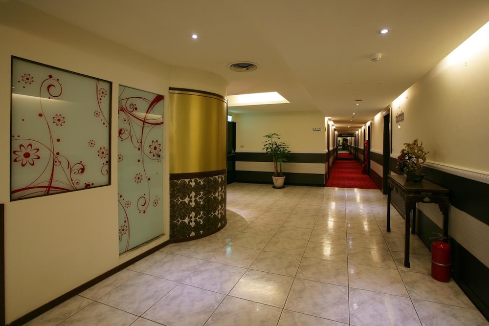 Hotel E Tung 14/58