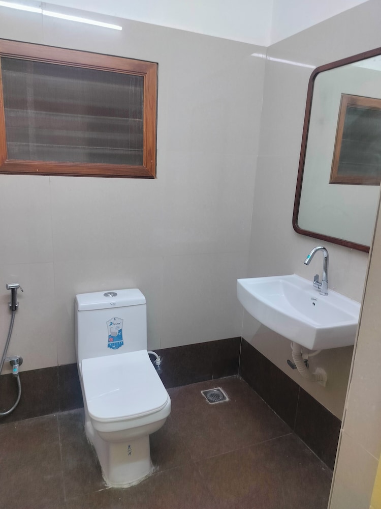 Hotel Ranjit Residency 31/31
