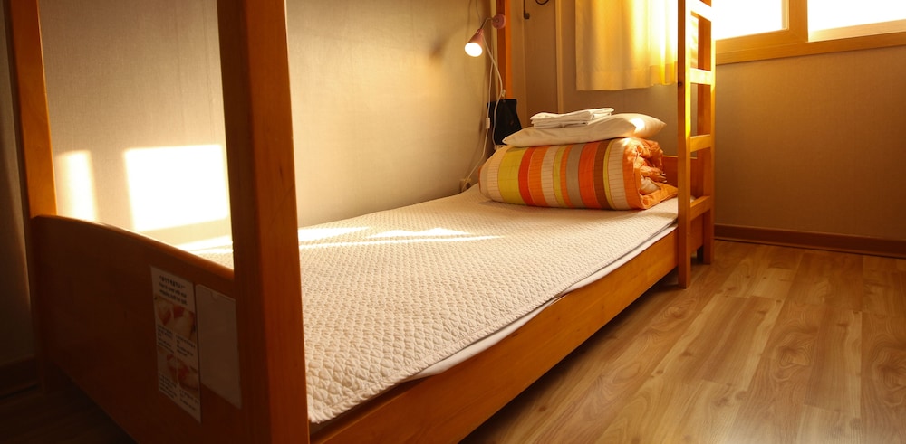 Yeha Guesthouse - Hostel 15/56