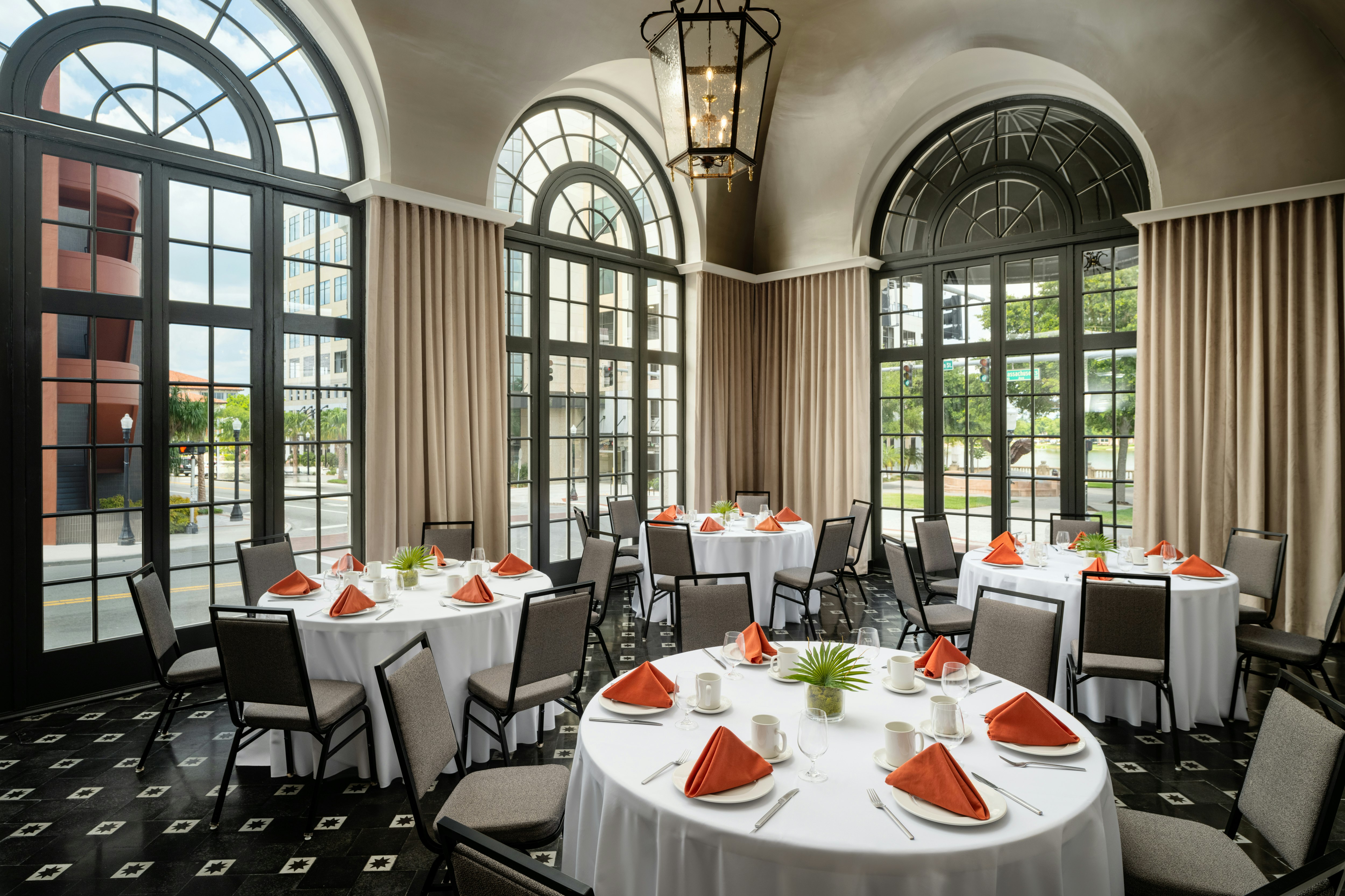 The Terrace Hotel Lakeland, Tapestry Collection by Hilton 51/71