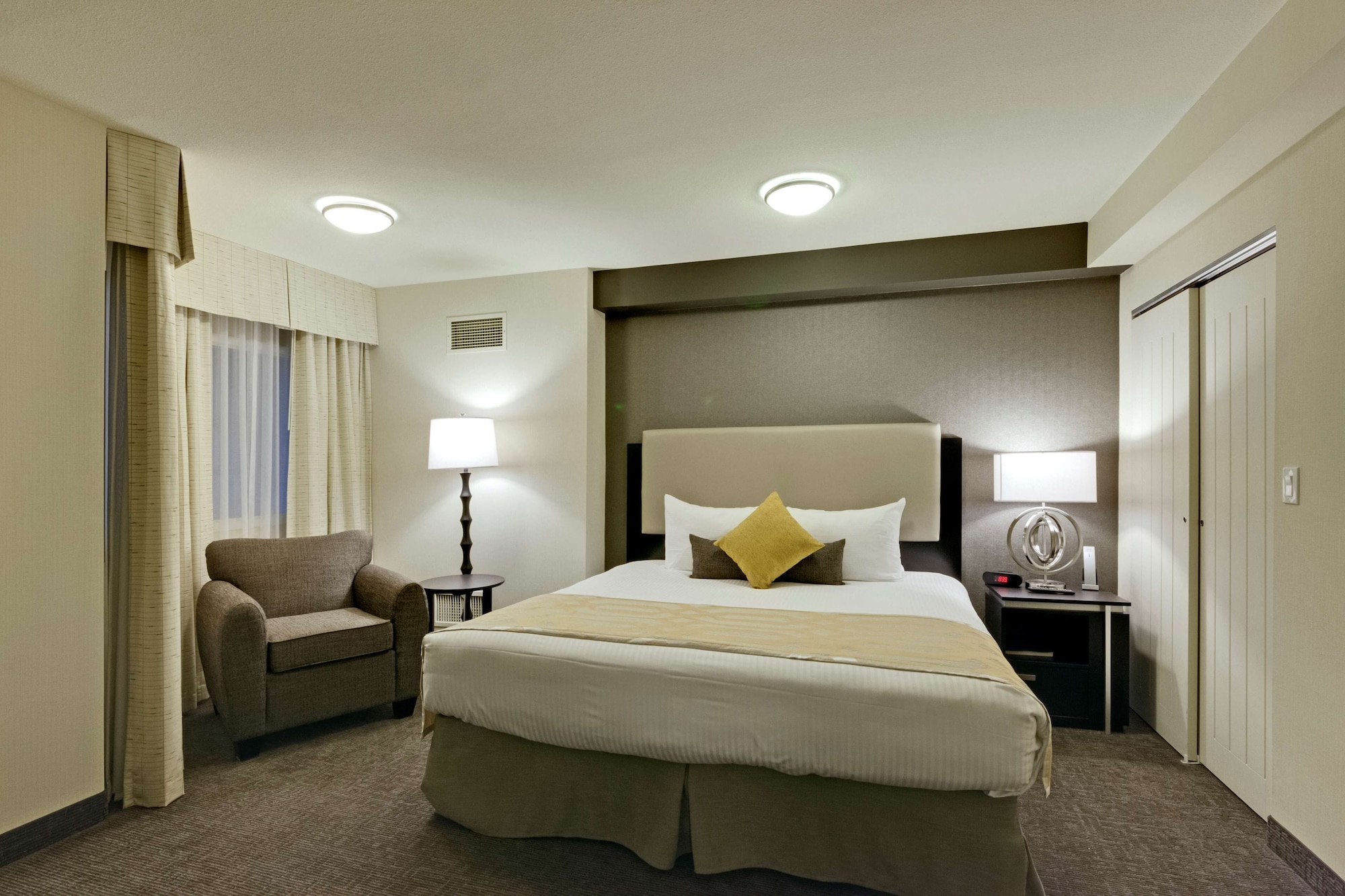 Coast, Premium, Suite, King Bed, Patio