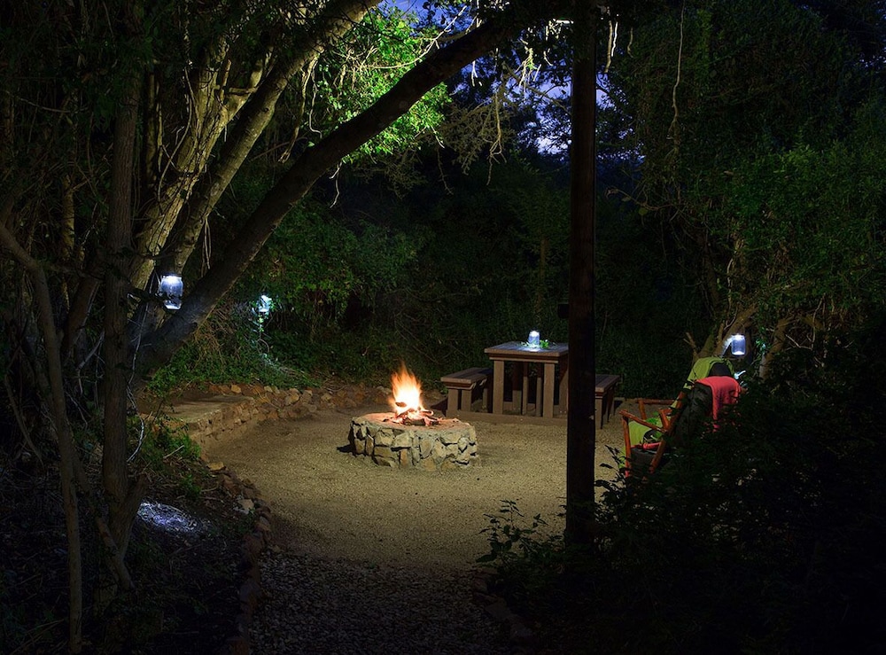 Thunzi Bush Lodge 46/50