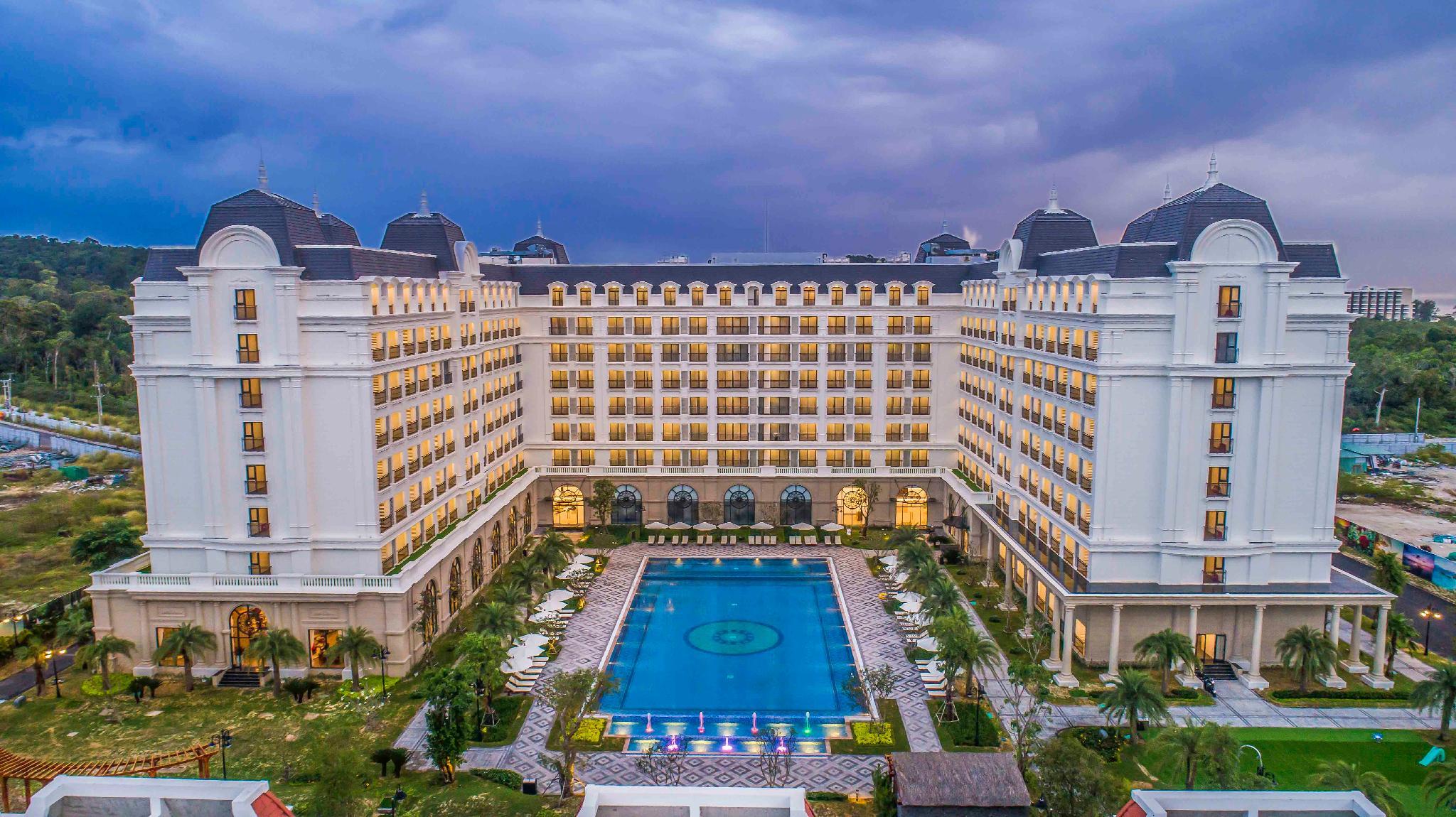 Vinholidays Fiesta Phu Quoc in PHU QUOC