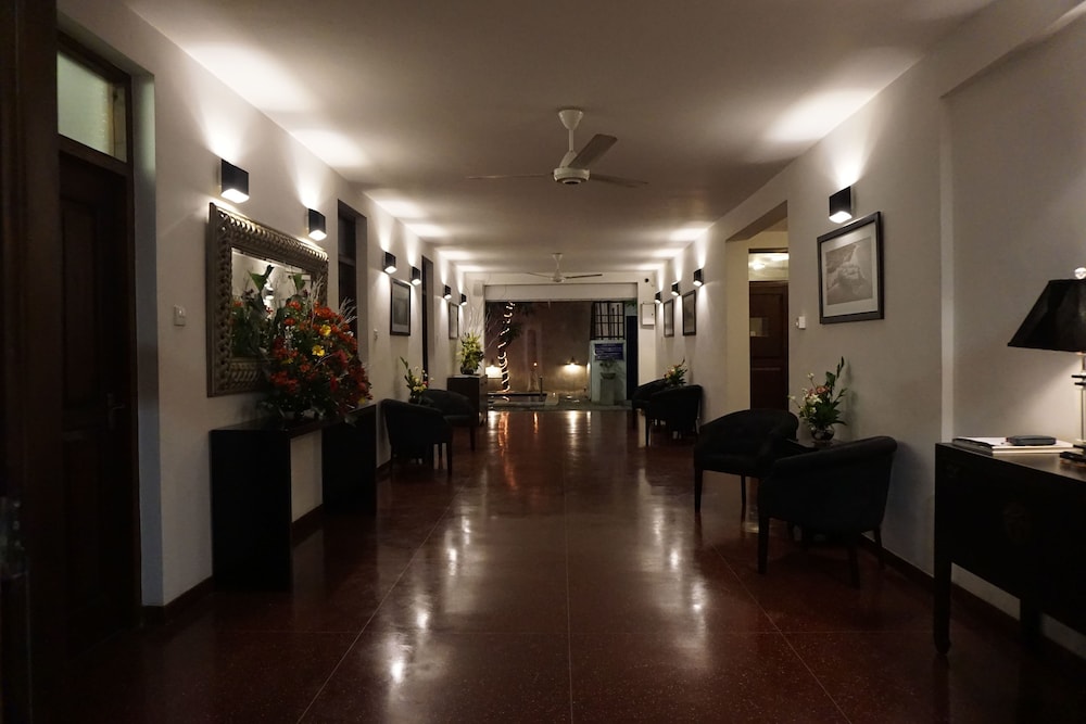 The Villa In Lavinia 41/57