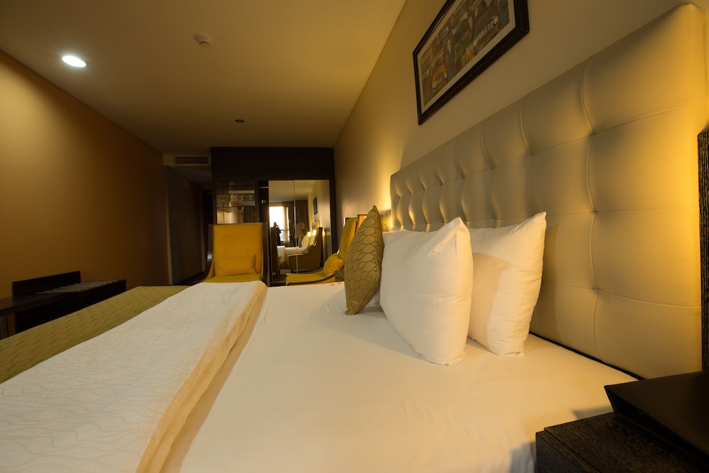 Best Western Premier Accra Airport Hotel 12/36