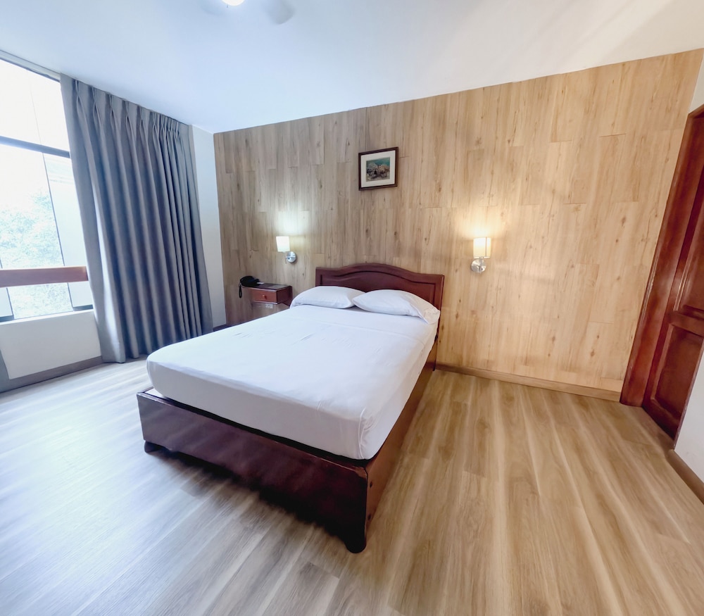 Asturias Inn 19/50