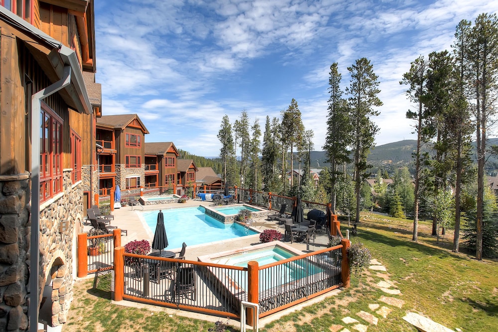 Blue Sky Breckenridge 20/55
