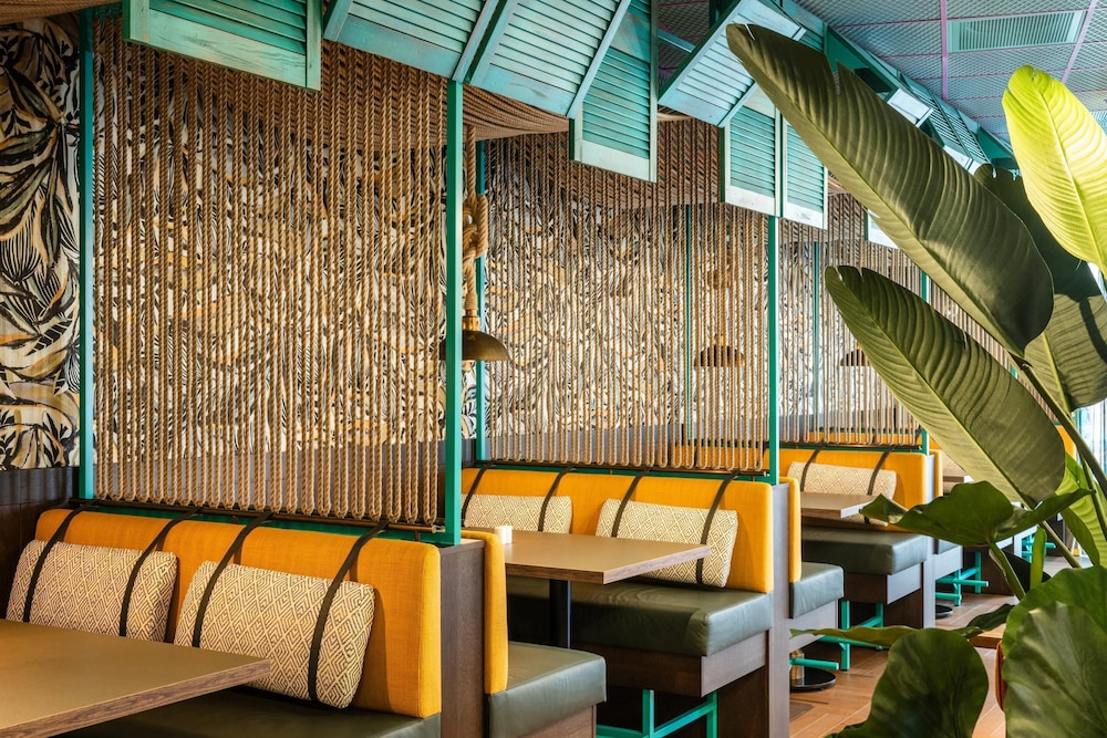 Quality Hotel The Reef 6/68