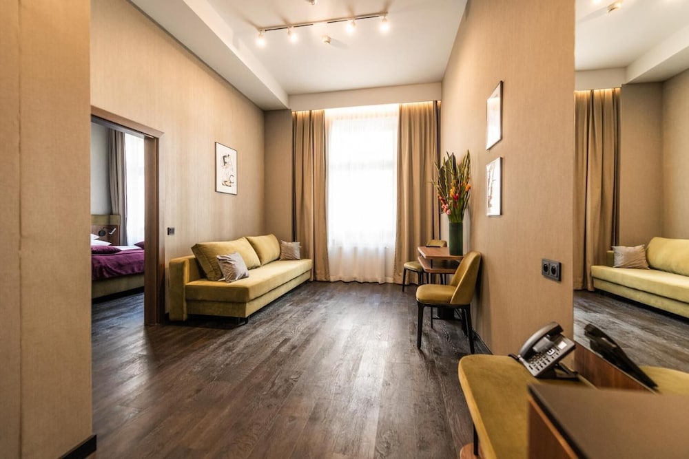 Liebeskind Boutique Hotel 28/38