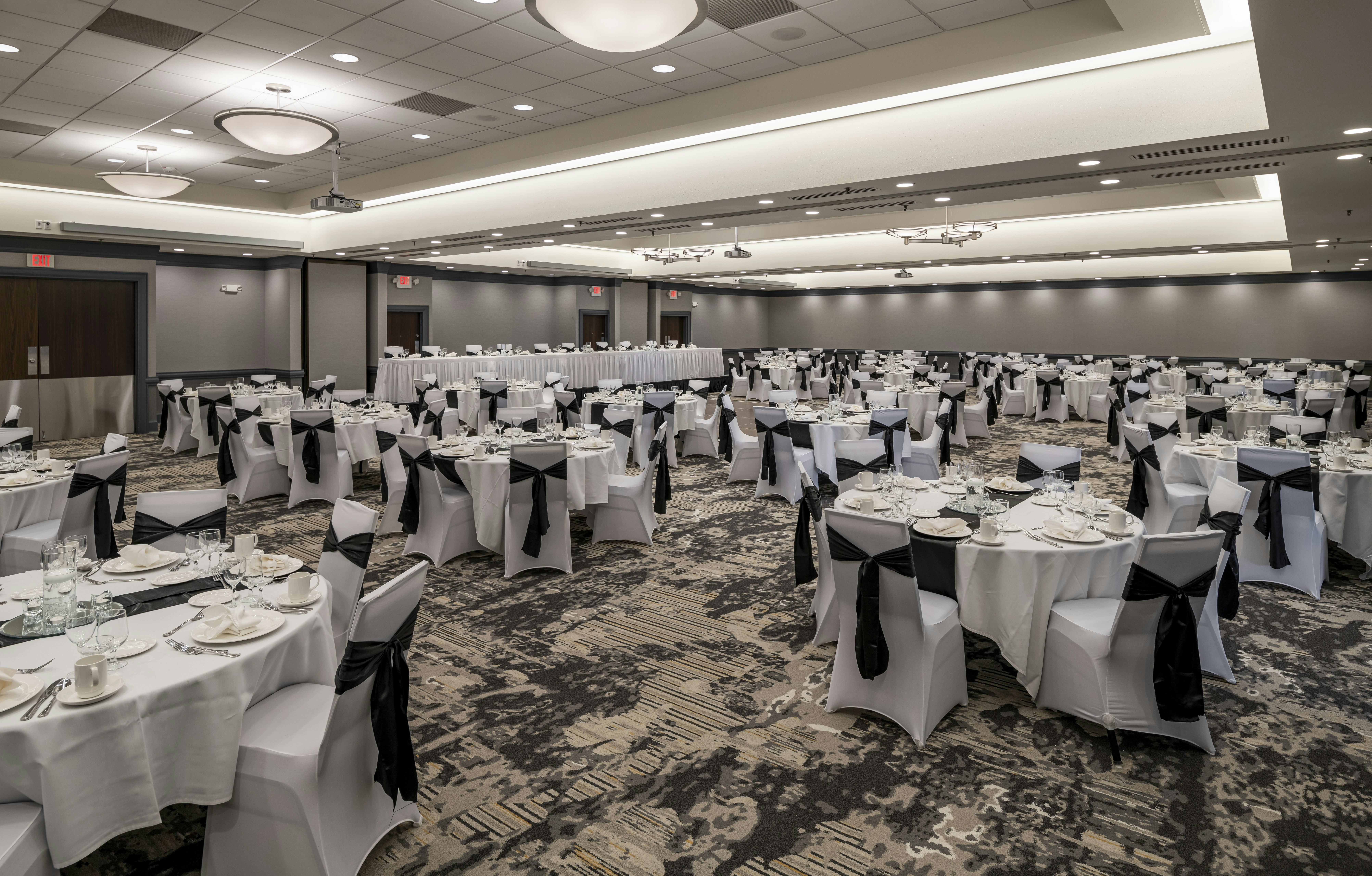 Doubletree By Hilton Madison East 31/36