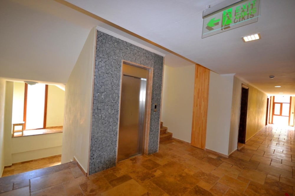 Doada Hotel 8/47