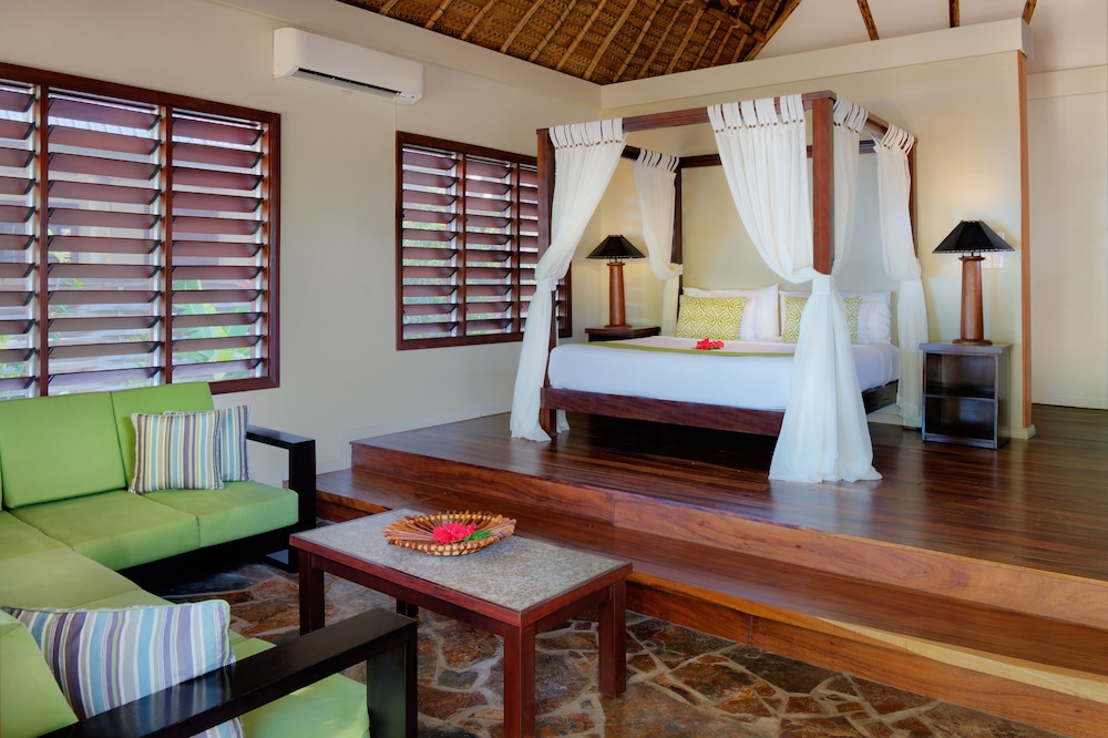 Paradise Cove Resort 55/74