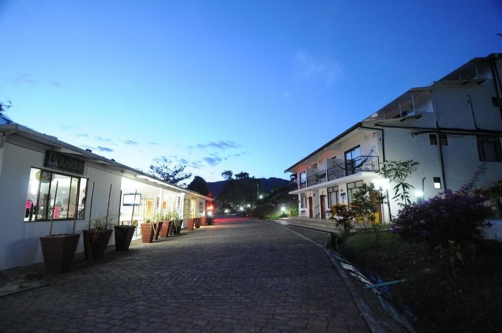 Villeta Resort Hotel 27/47