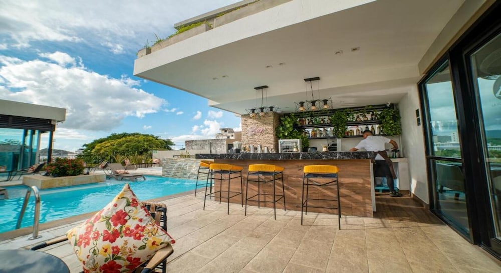 Alko Hotel Cotona 43/55