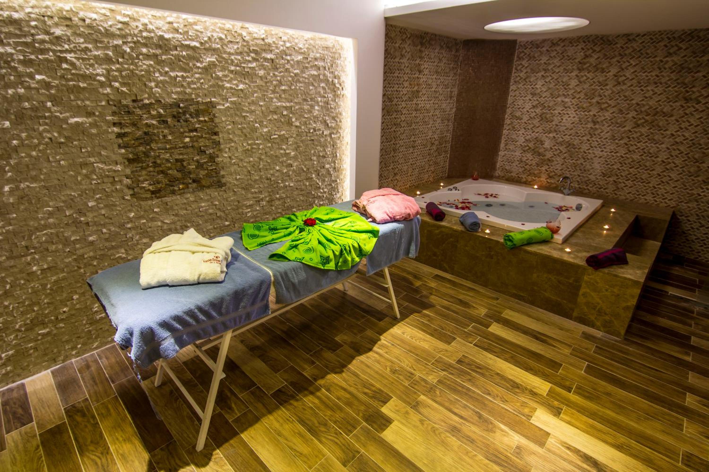 Grand Terme Hotel 27/50