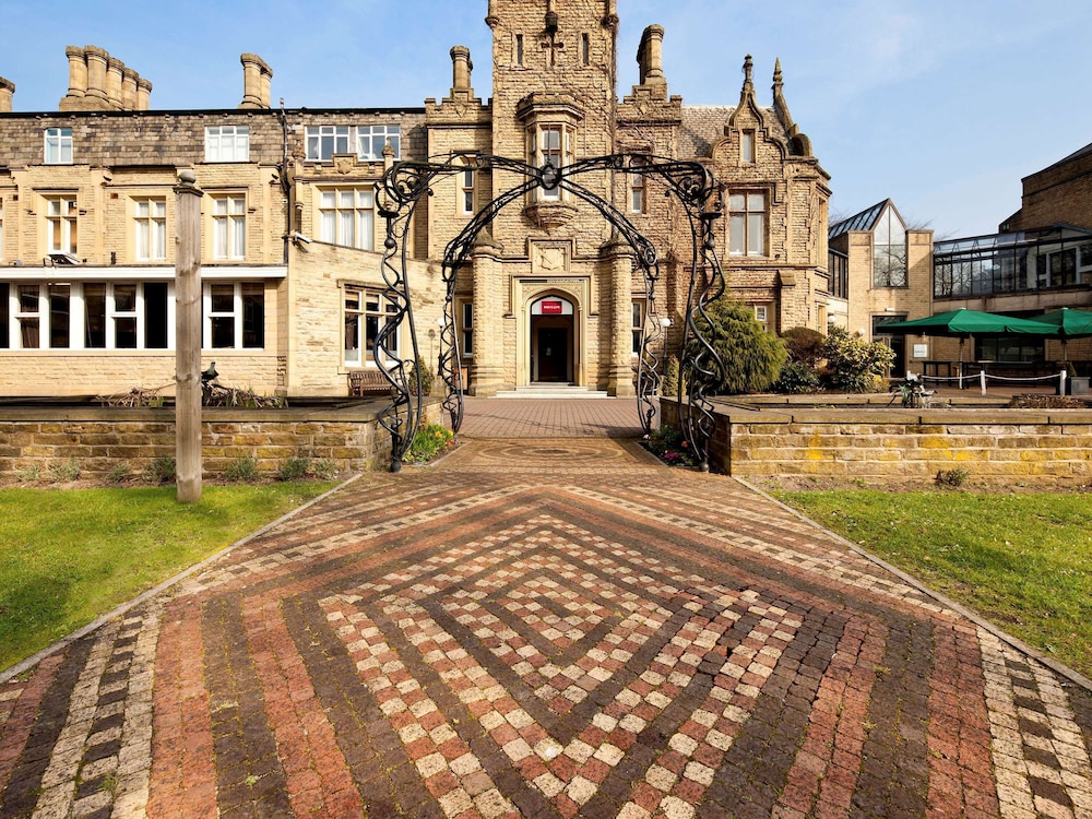Mercure Bradford Bankfield Hotel 42/50