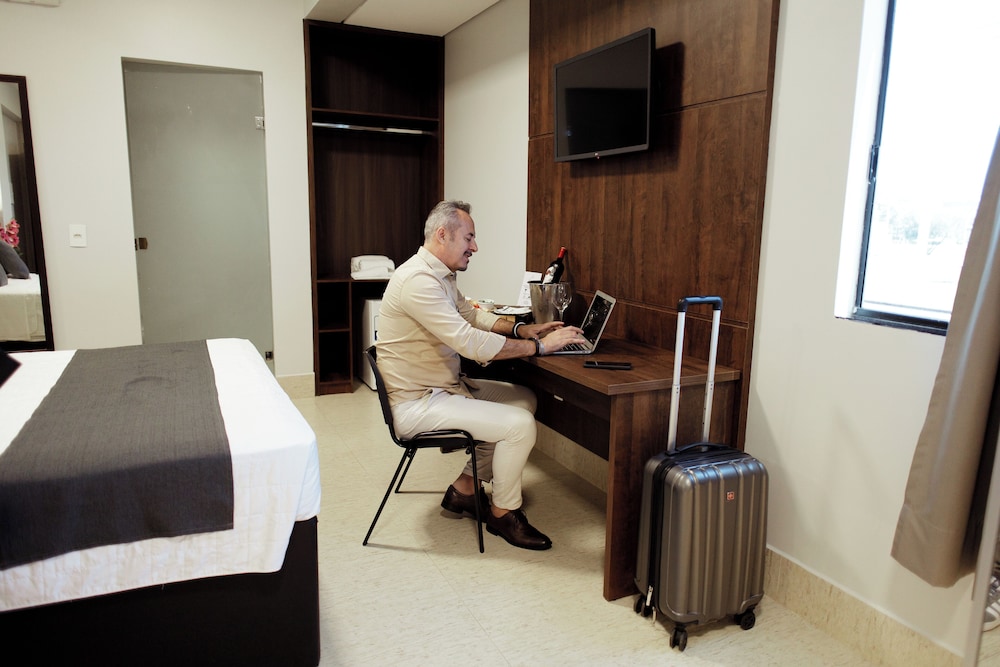 Roma Hotel by H Hoteis Airport 4/44