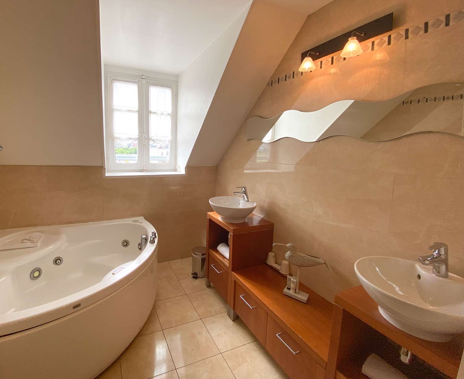 Best Western Le Cheval Blanc 52/54