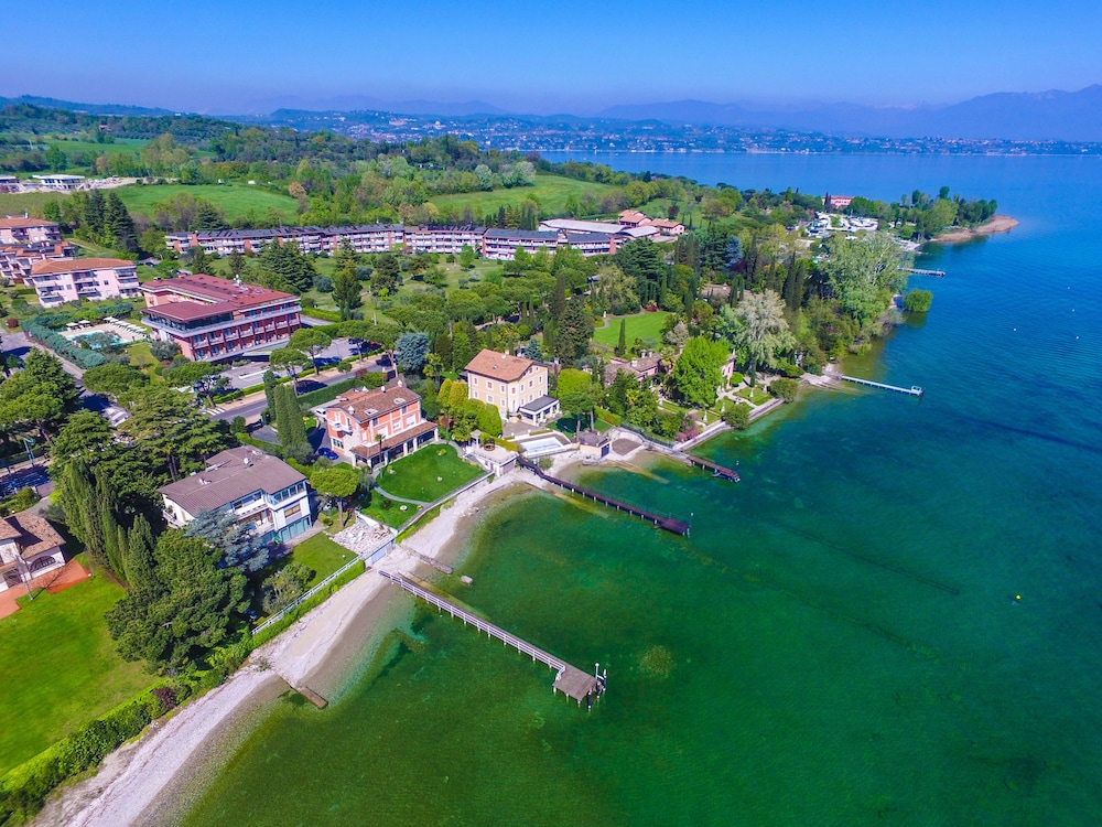 HOTEL OLIVETO 62/73