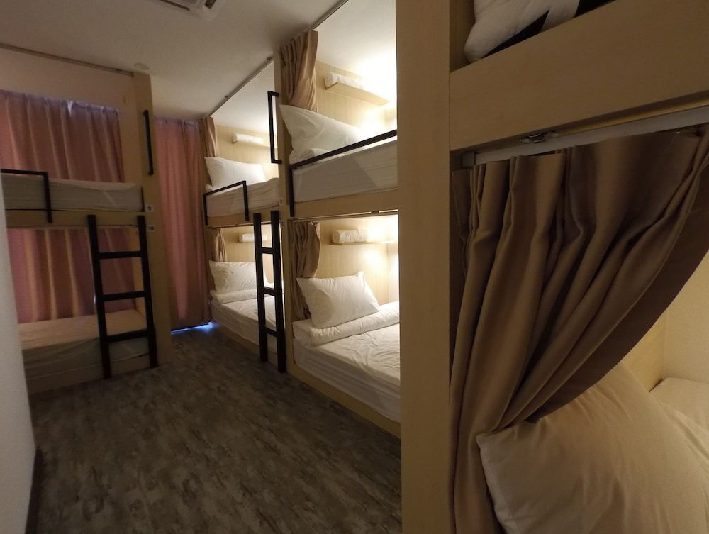 Signel Hostel 17/48