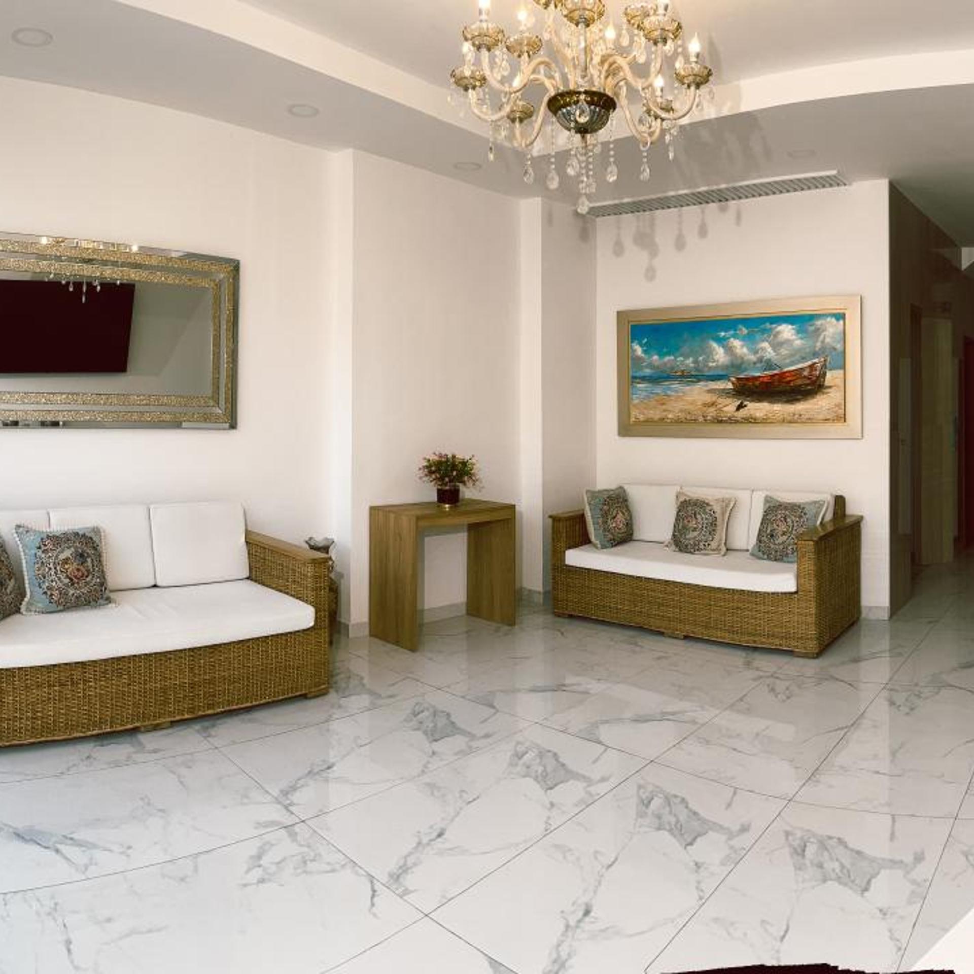 Hotel Olas del Mar 40/50