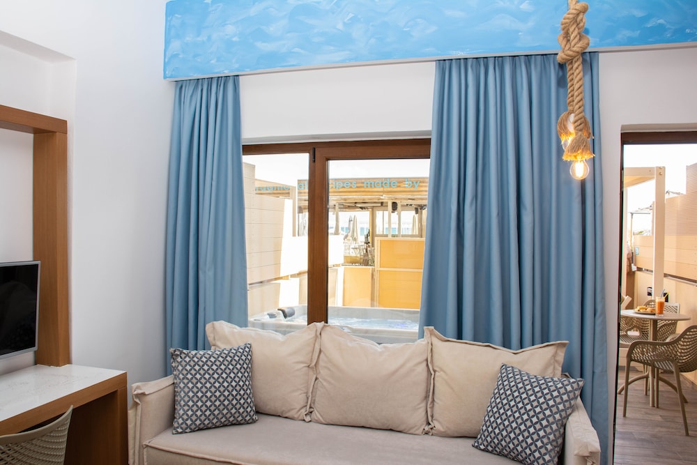 Yianna Caravel Suites by Checkin - Adults Only 44/65