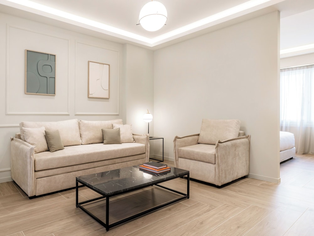 Astikon Xenofontos Suites 31/50
