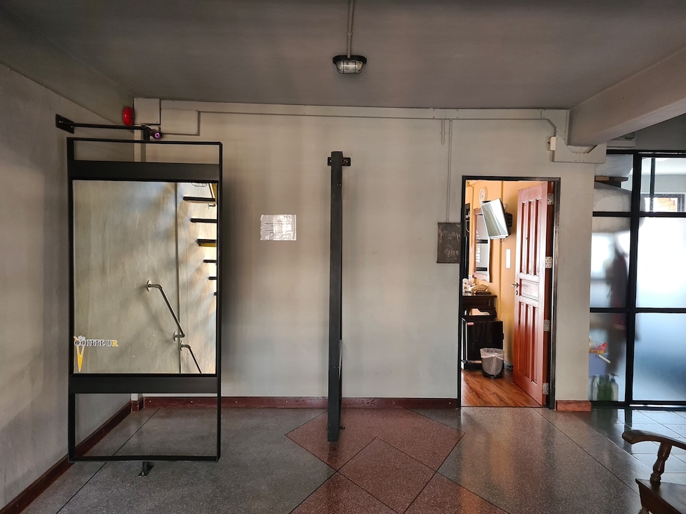 The 8 Factory Hostel Phitsanulok 10/69