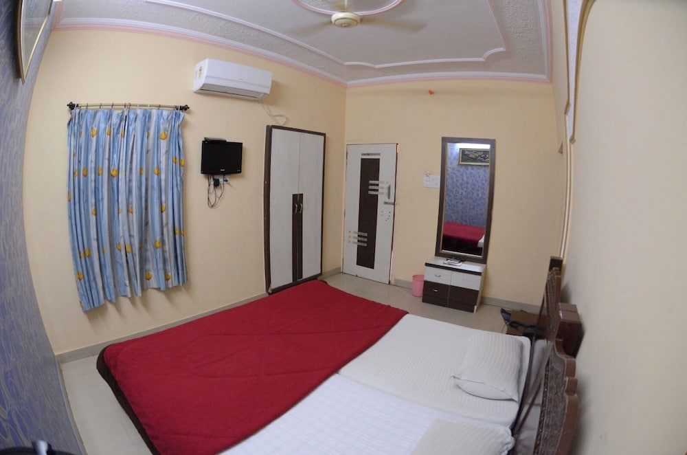 Hotel Prince 15/48