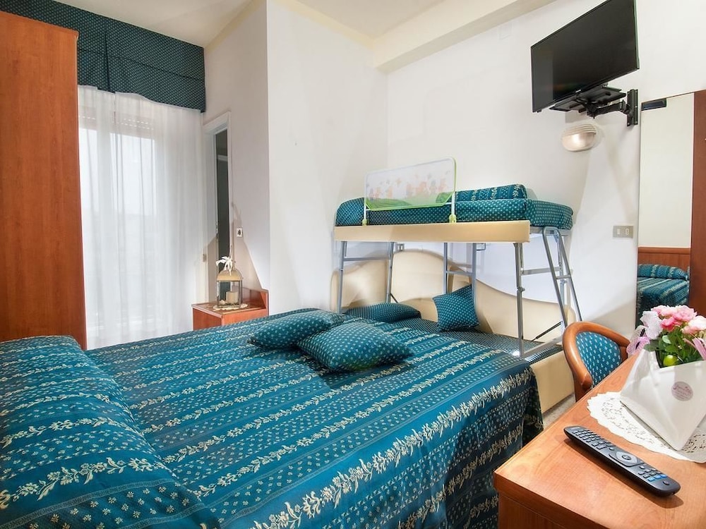 Hotel Caesar 8/31
