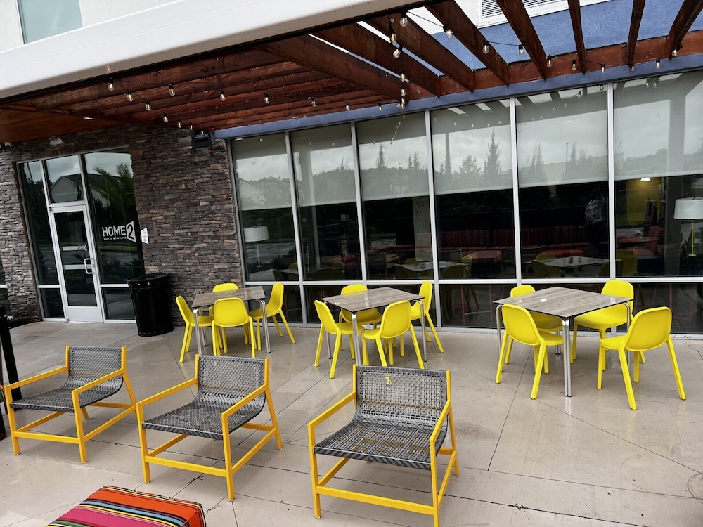 Home2 Suites by Hilton Hinesville 11/16