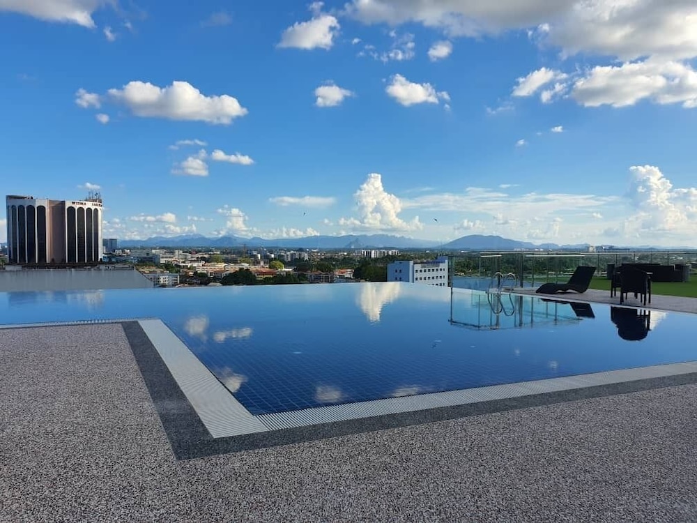 Regatta Suites Kozi Square Kuching 43/50