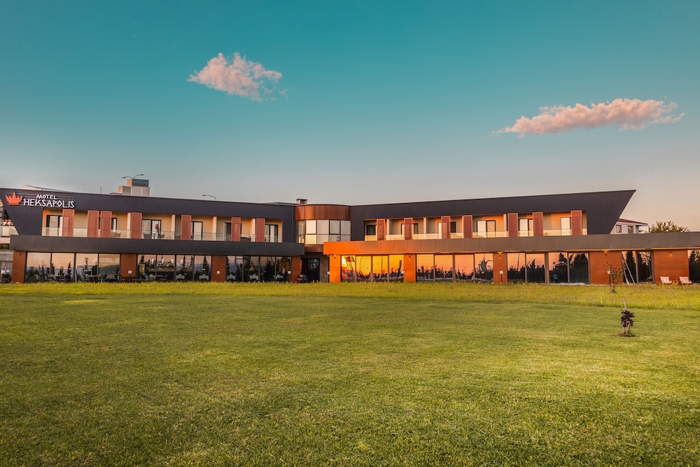 Motel Heksapolis 44/50