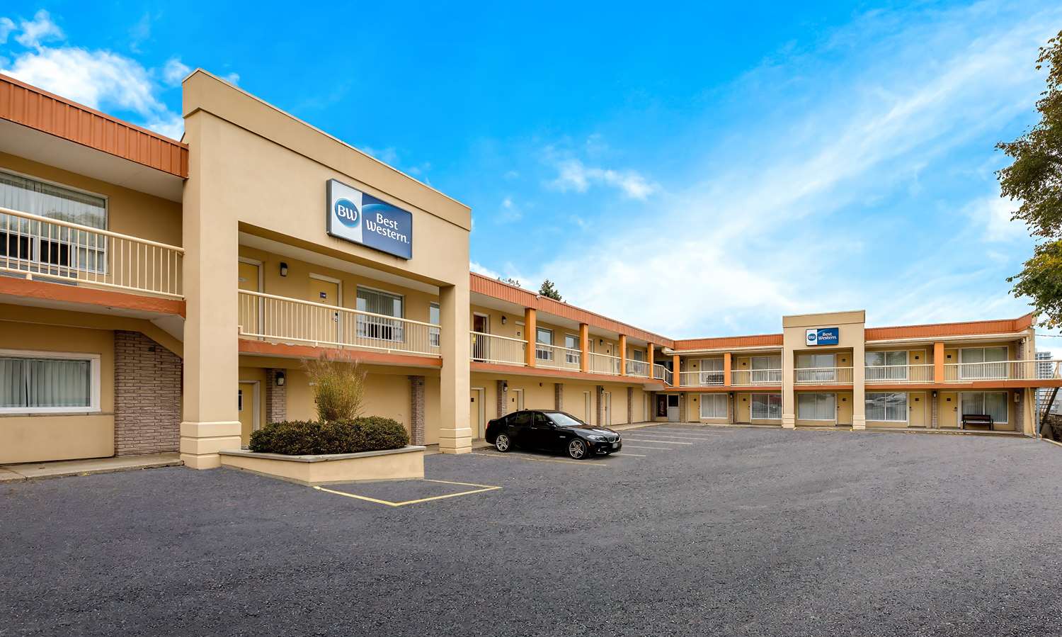 Best Western Voyageur Place Hotel 8/8