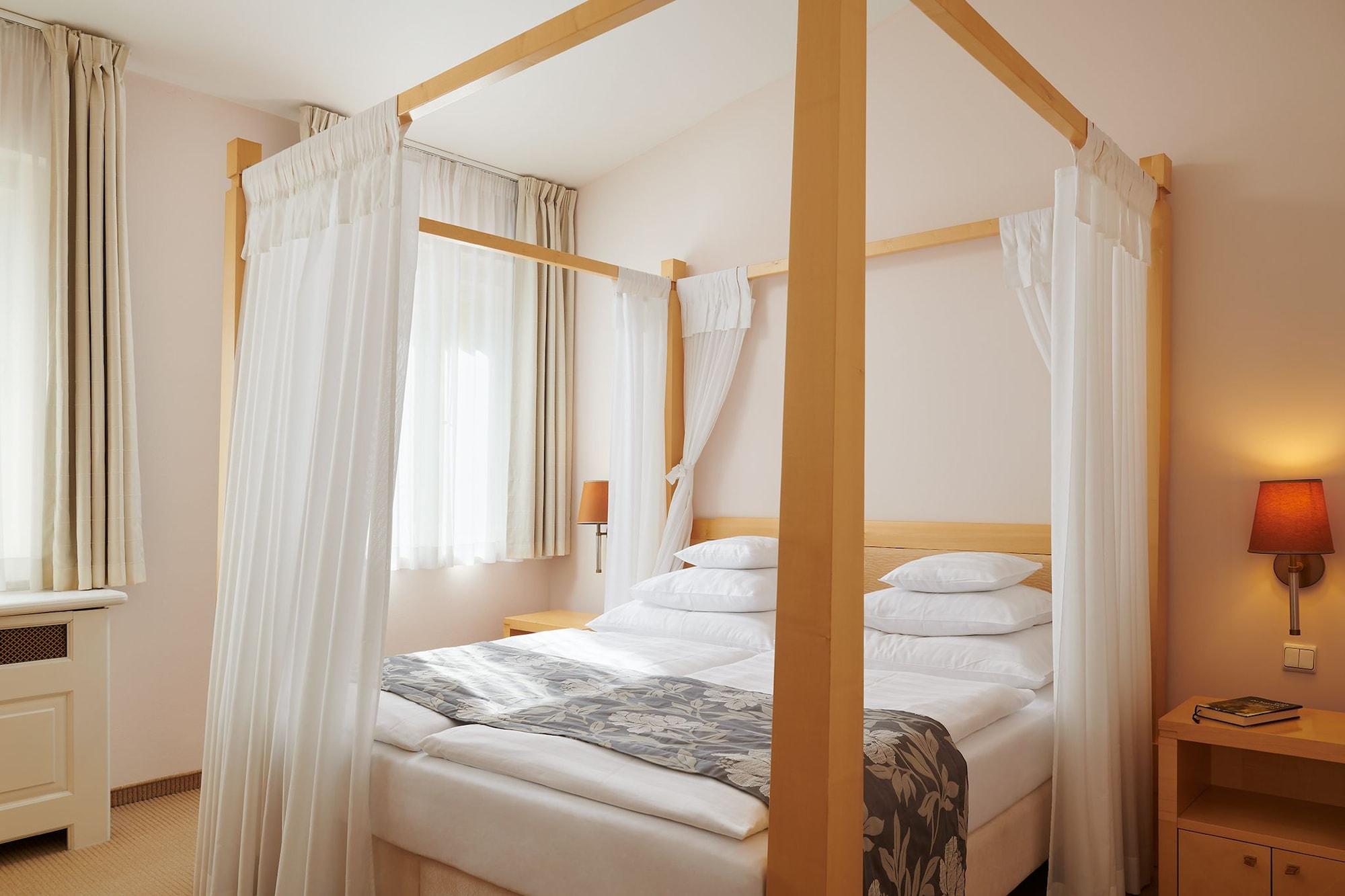 Loft, Deluxe, Double Bed, Attic