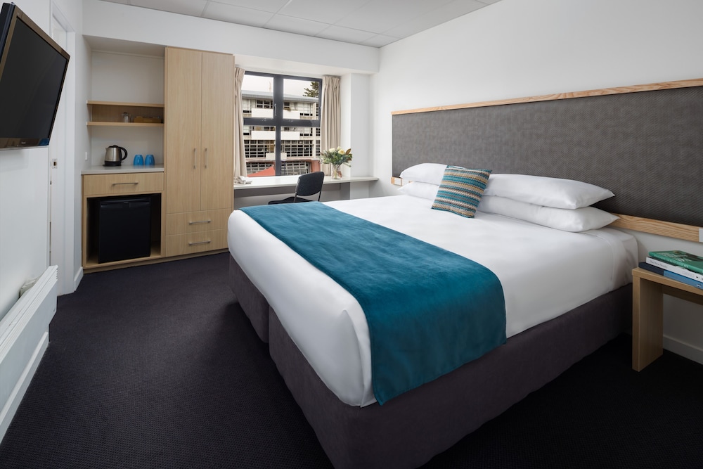 WQ Wellington Quarter 12/66