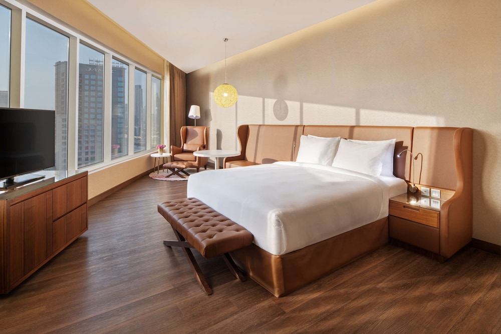 Radisson Blu Dubai Canal View 18/75