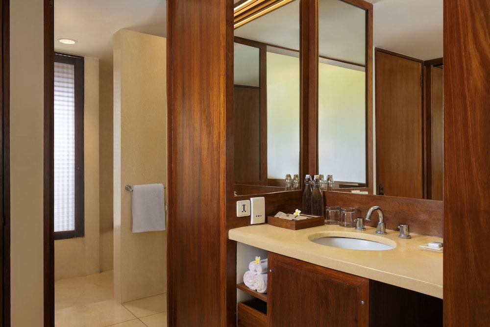 Alila Manggis 49/50