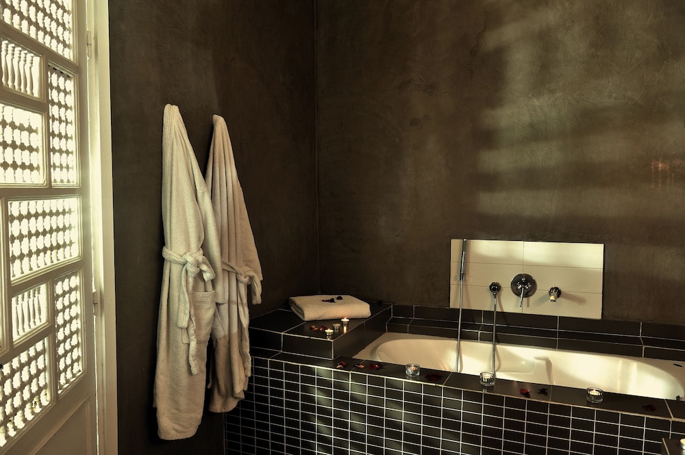 Riad Villa Wengé 49/50