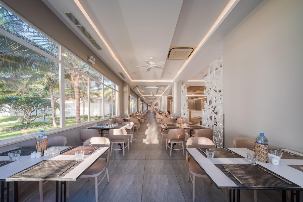 Swandor Resort Cam Ranh 37/50