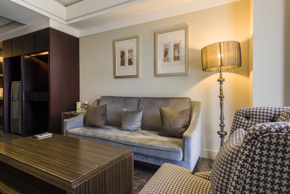 LEOFOO RESIDENCES 21/30