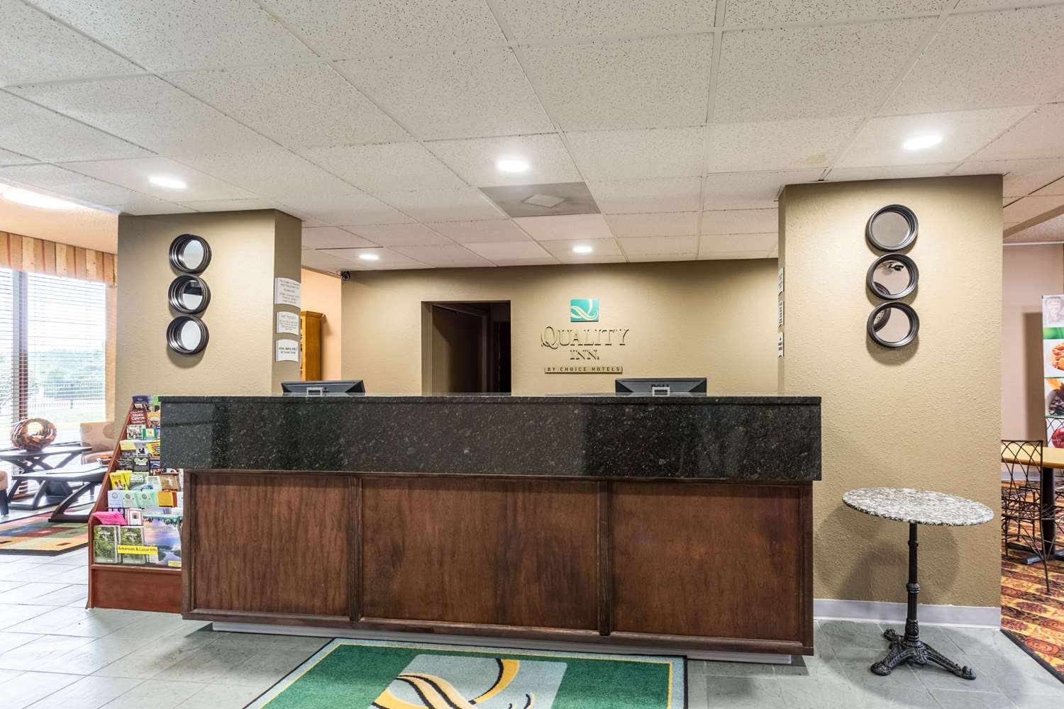 Quality Inn Heber Springs, AR 8/30