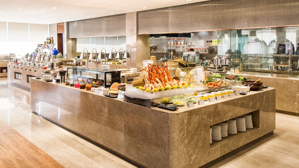 Wanyue Grand Skylight Hotel Shenzhen 36/50