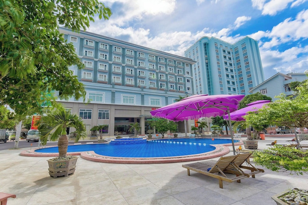 Sky Beach D20 Nha Trang Hotel 4/50